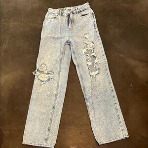 PacSun Distressed Light Wash Jeans